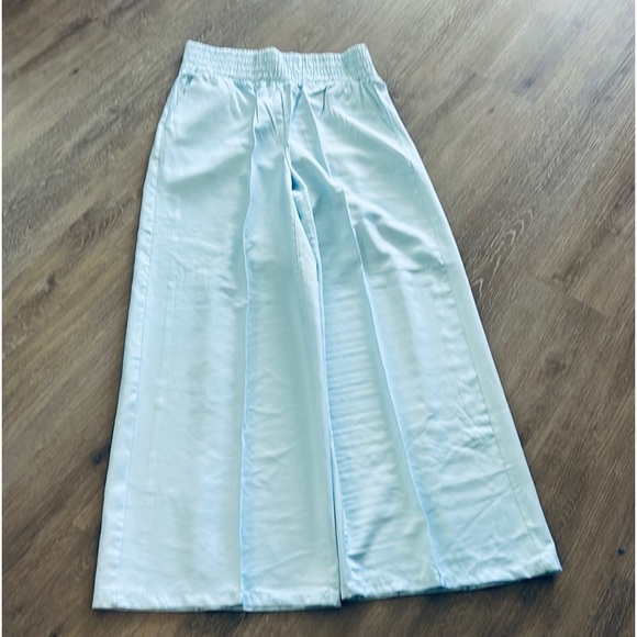 🩵Bershka,Fine Spanish Clothier, Sky Blue Palazzo Pants, Excellent Condition, XL - Picture 10 of 16